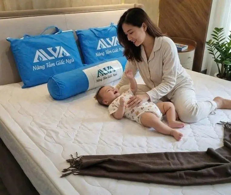 Tại Sao Tấm Bảo Vệ Nệm Alva Premium Là Vật Dụng "Kinh Điển" Bố Mẹ Bỉm Cần Có?